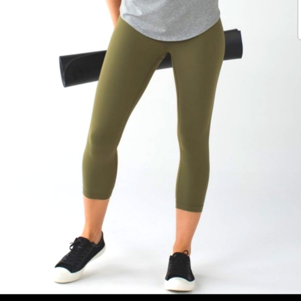 Lululemon athletica crop legging